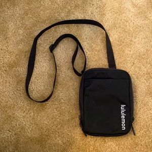 lululemon easy access crossbody bag